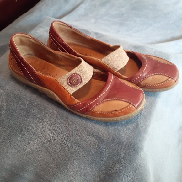 Josef Seibel Mary Jane Strap Flat Shoes - Picture 4 of 7